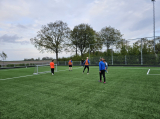 Training S.K.N.W.K. JO19-1 van donderdag 25 april 2024 (85/120)